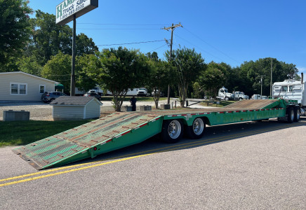 Image for Trail-King TK70HT-482 48' Hydraulic Tail Trailer, 2013