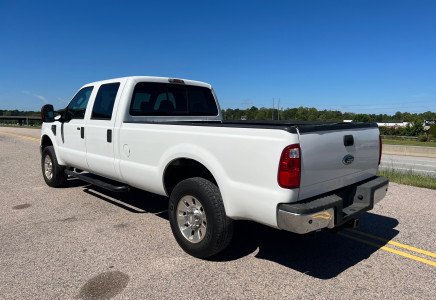 Image for Ford F-250 XLT Crewcab 8' Pickup w/ 4x4, 2008