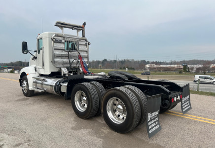 Image for Kenworth T660 Tandem Axle Daycab, 2013