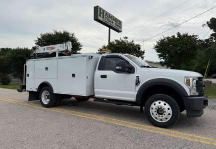 Image for Ford F-550 4x4 Lube/Utility/Service Truck w/ #3,200lb Crane, 2019