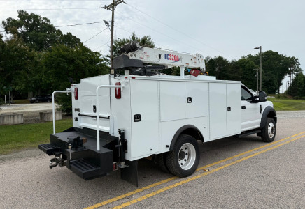 Image for Ford F-550 4x4 Lube/Utility/Service Truck w/ #3,200lb Crane, 2019