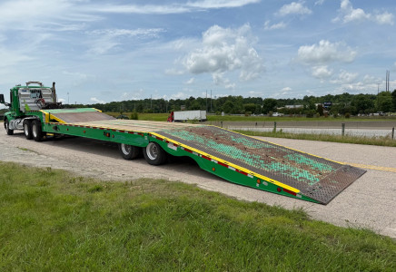 Image for Landoll 930 48' Sliding Tail Trailer, 2015