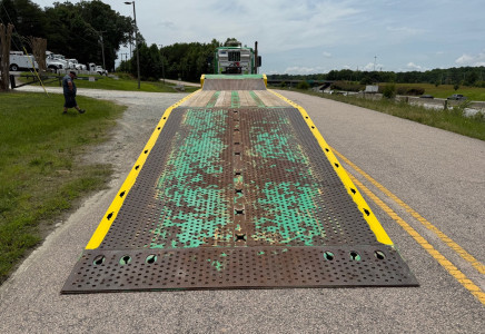 Image for Landoll 930 48' Sliding Tail Trailer, 2015