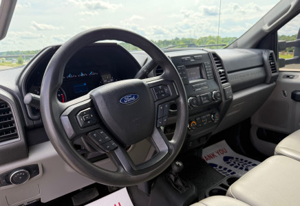 Image for Ford F-450 9' Reading Utility/Lube/Service 4x4 Truck, 2019