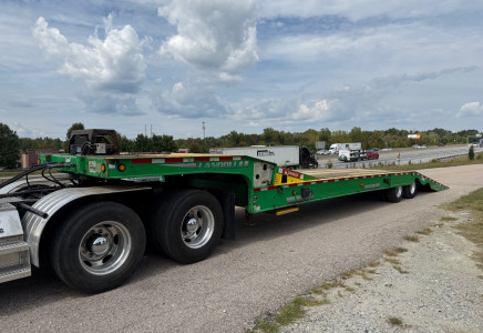 Image for Landoll 930 48' Sliding Tail Trailer, 2014
